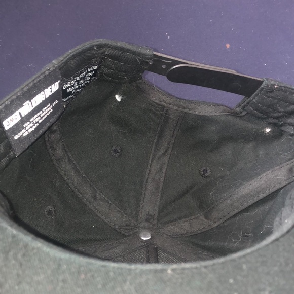 Walking Dead SnapBack Hat - Picture 4 of 4